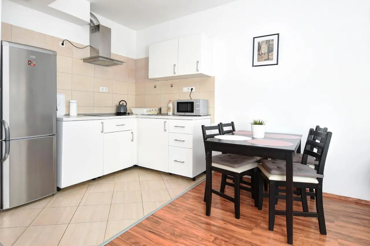 Vision Apartments Budapest 3*,